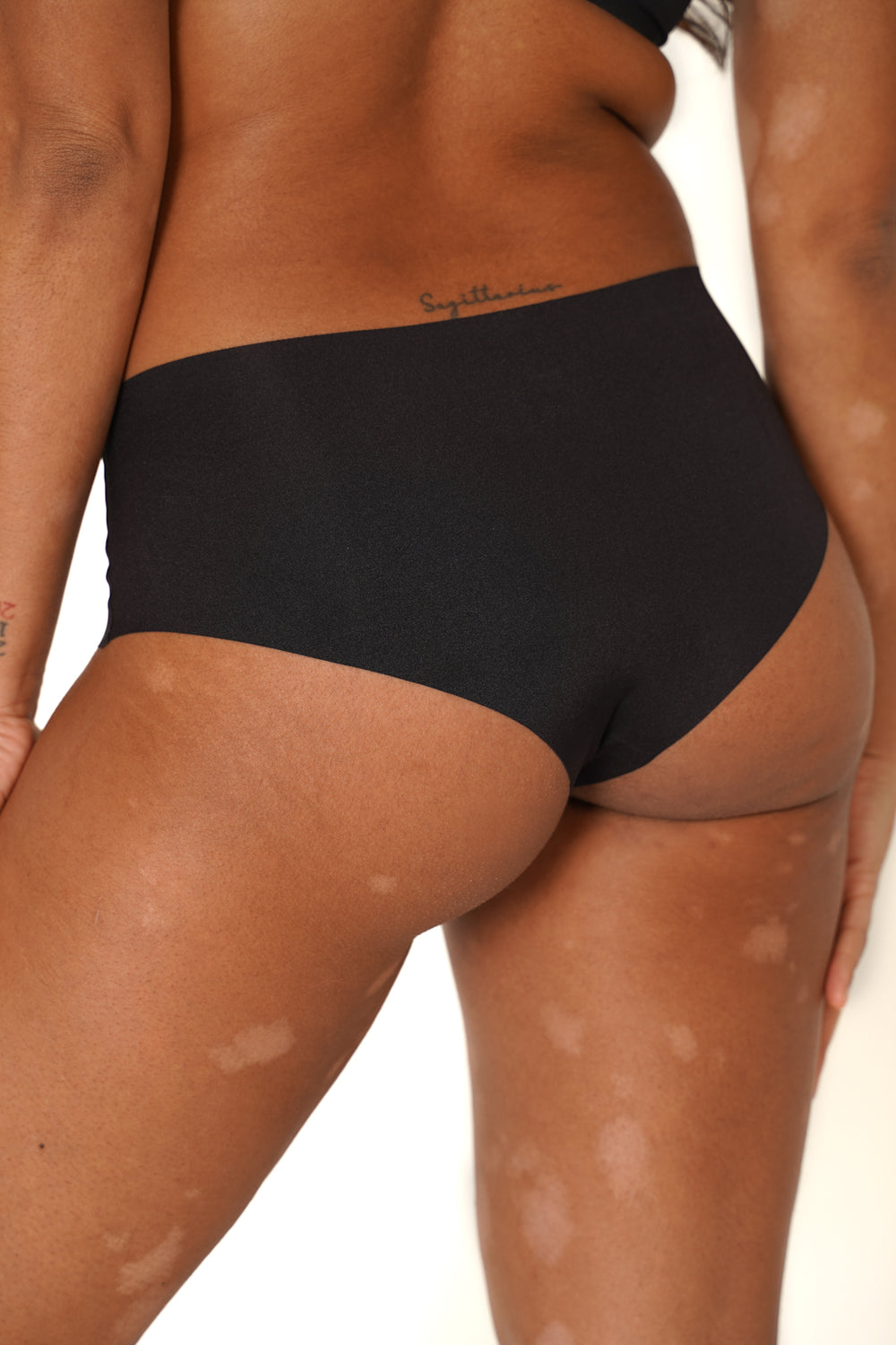 VENTE FINALE- Daily Luxe Culotte Taille Haute Cheeky Noir